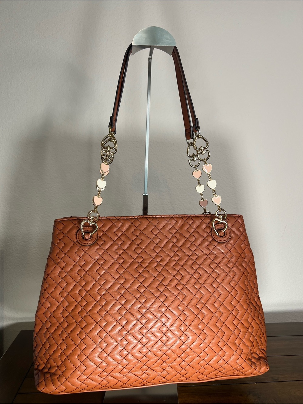 Anne Klein Quilted Cognac Leather Shoulder Bag with Heart Chain - Picture 4 of 9